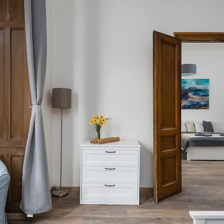 Apartman Airstay Gallery Vinohrady