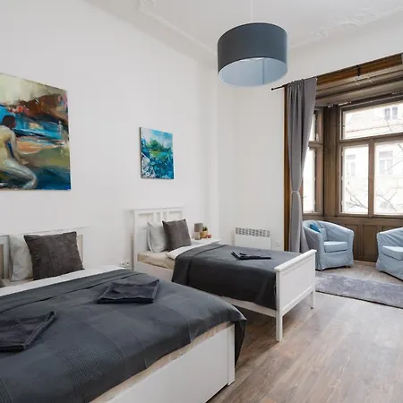 Airstay Gallery Vinohrady Апартаменты Прага