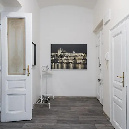Airstay Gallery Vinohrady Прага