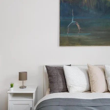 Airstay Gallery Vinohrady Apartman